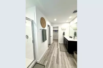 12308 Greenwood Gate Drive, Houston, TX 77047 - Photo 19