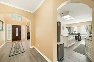 8111 Morningbrook Ct, Spring, TX 77379 - Photo 9