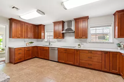 5730 Rutherglenn Drive, Houston, TX 77096 - Photo 13