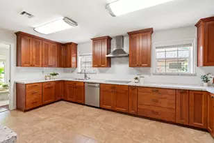 5730 Rutherglenn Dr, Houston, TX 77096 - Photo 13