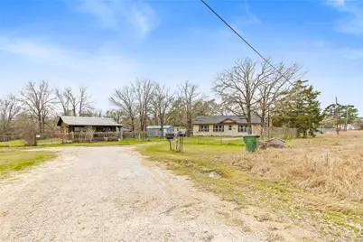 6 Jenkins Spur, Huntsville, TX 77320 - Photo 49