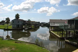 134 Redfish Dr, Freeport, TX 77541 - Photo 27