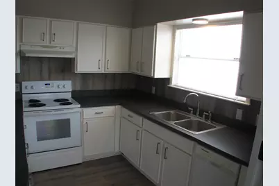 134 Redfish Drive, Freeport, TX 77541 - Photo 9