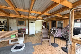 385 County Rd 4547, Spurger, TX 77660 - Photo 33