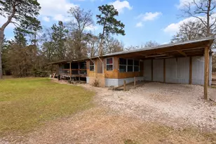 385 County Rd 4547, Spurger, TX 77660 - Photo 13