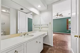 7629 Del Monte Dr, Houston, TX 77063 - Photo 11