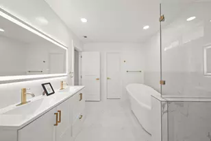 5323 Manor Creek Ln, Houston, TX 77092 - Photo 15