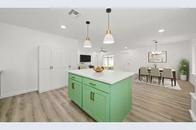 5323 Manor Creek Lane, Houston, TX 77092 - Photo 9