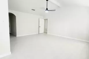 4741 E Ridge Creek Dr, Houston, TX 77053 - Photo 3