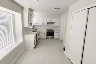 4741 E Ridge Creek Dr, Houston, TX 77053 - Photo 5