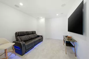 10614 Kingston Spg Dr, Missouri City, TX 77459 - Photo 21