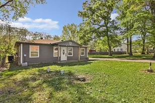 218 Waterfall Dr, Huffman, TX 77336 - Photo 3