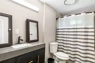 218 Waterfall Dr, Huffman, TX 77336 - Photo 15