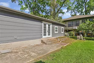 218 Waterfall Dr, Huffman, TX 77336 - Photo 11