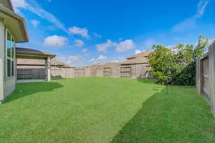 4910 Magnolia Spgs Dr, Pearland, TX 77584 - Photo 47