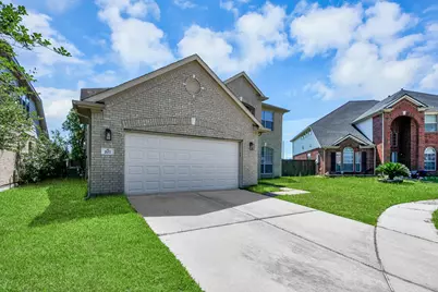 207 Carlie Way, Stafford, TX 77477 - Photo 3