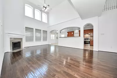 207 Carlie Way, Stafford, TX 77477 - Photo 13