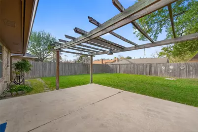 3414 Lemon Tree Ln, Houston, TX 77088 - Photo 33