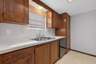 3414 Lemon Tree Ln, Houston, TX 77088 - Photo 17