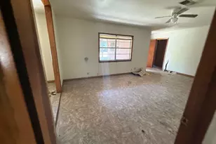 895 S Main St, Jasper, TX 75951 - Photo 7