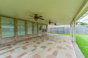 2615 Katie Harbor Dr, Manvel, TX 77578 - Photo 29