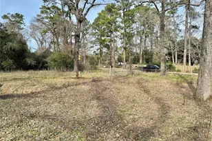 14606 Brooks Rd, Conroe, TX 77302 - Photo 5