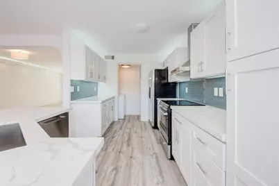 10332 Longmont Drive #47/3, Houston, TX 77042 - Photo 7