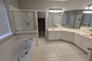 5815 Saber River, Sugar Land, TX 77479 - Photo 17