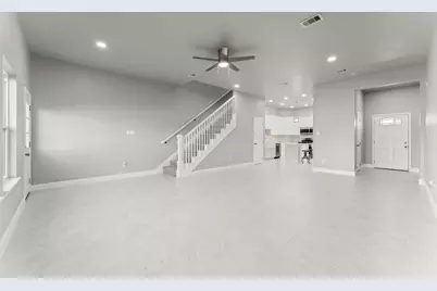 8159 Crestview Drive, Houston, TX 77028 - Photo 5