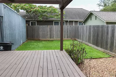 220 W 16th Street, Houston, TX 77008 - Photo 5