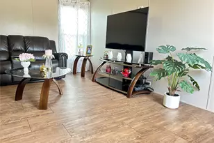 348 Rd 5604, Cleveland, TX 77327 - Photo 5