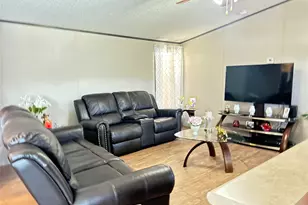 348 Rd 5604, Cleveland, TX 77327 - Photo 7