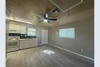 3020 Jewel Street #A, Houston, TX 77026 - Photo 3