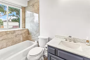 3718 Storm Creek Dr, Houston, TX 77088 - Photo 7