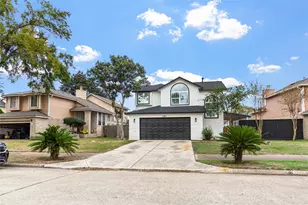 3718 Storm Creek Dr, Houston, TX 77088 - Photo 1