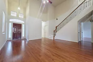6038 Starbrook Creek Dr, Katy, TX 77494 - Photo 5