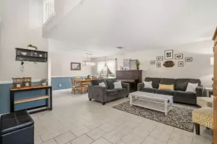 2135 Victoria Garden Dr, Richmond, TX 77406 - Photo 9
