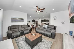 15016 Ashton Mdws Dr, New Caney, TX 77357 - Photo 23