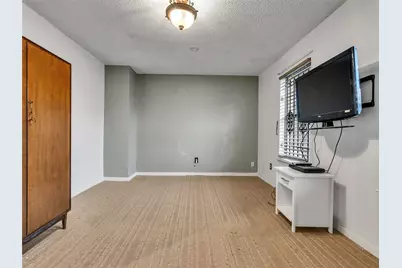 6715 Sandy Oaks Drive, Houston, TX 77050 - Photo 31