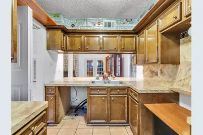 6715 Sandy Oaks Drive, Houston, TX 77050 - Photo 11