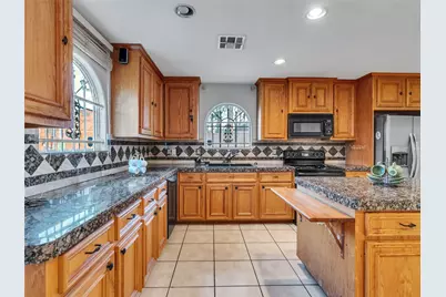 6715 Sandy Oaks Drive, Houston, TX 77050 - Photo 21