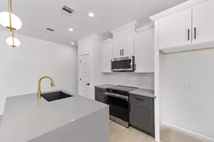 2316 McKee St, Houston, TX 77009 - Photo 15