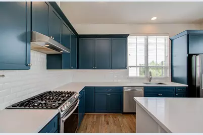 2812 Grand Fountains Drive #I, Houston, TX 77054 - Photo 13