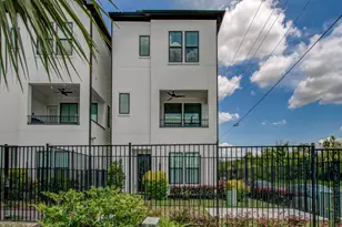 2812 Grand Fountains Dr, Houston, TX 77054 - Photo 3