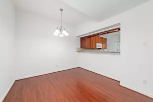 2001 Bering Dr, Houston, TX 77057 - Photo 11