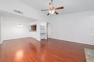 2001 Bering Dr, Houston, TX 77057 - Photo 9