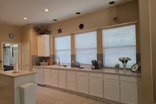 31 Danville Crossing Ct, Conroe, TX 77385 - Photo 5