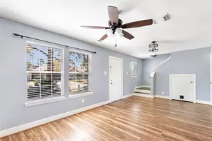 415 Laurel Pine Dr, Houston, TX 77339 - Photo 5