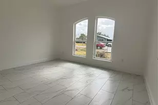 10829 Deaf Smith St, La Porte, TX 77571 - Photo 15