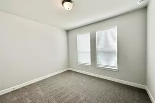 9218 Rocking Plain Ln, Cypress, TX 77433 - Photo 3